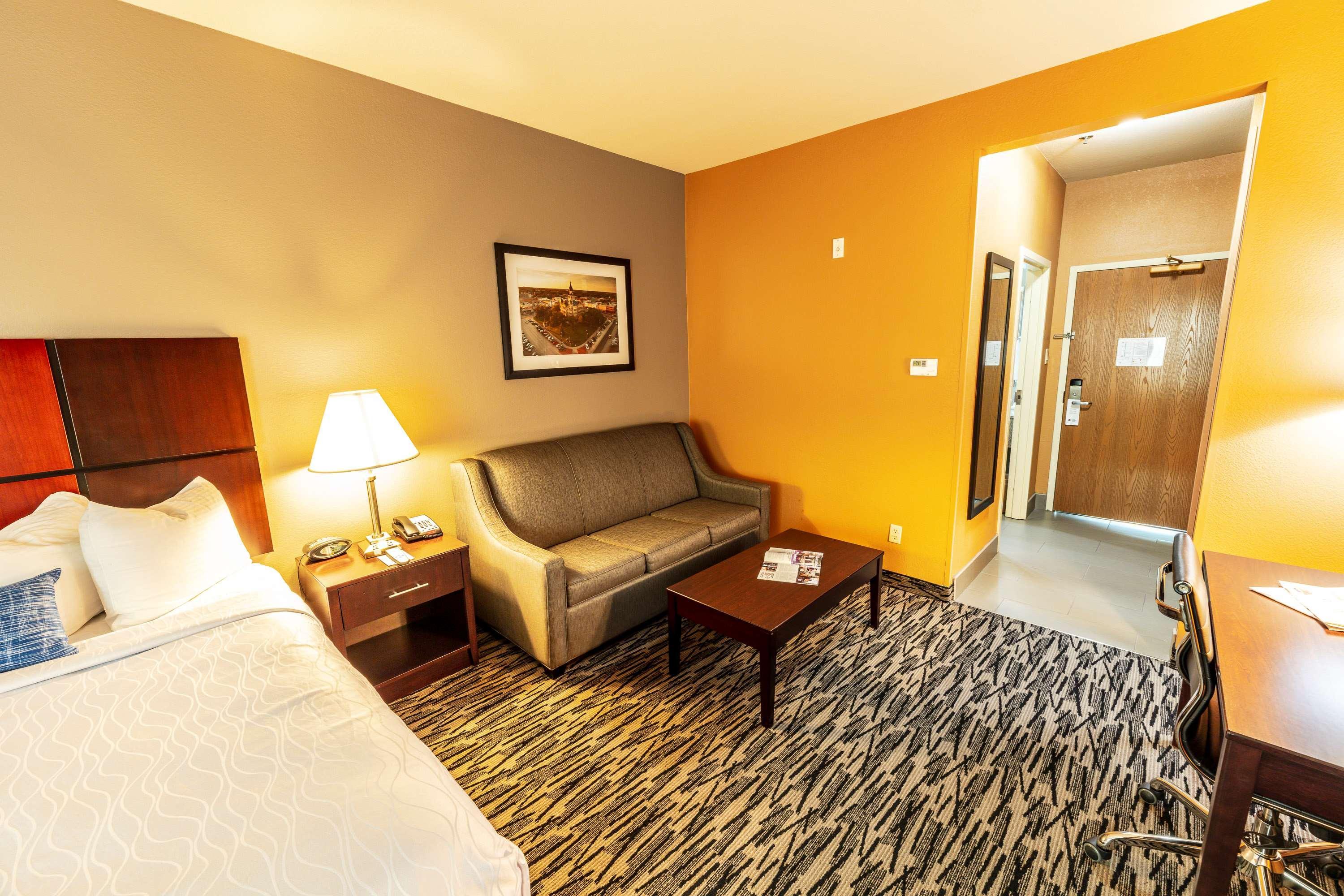 Best Western Plus Denton Inn & Suites Dış mekan fotoğraf
